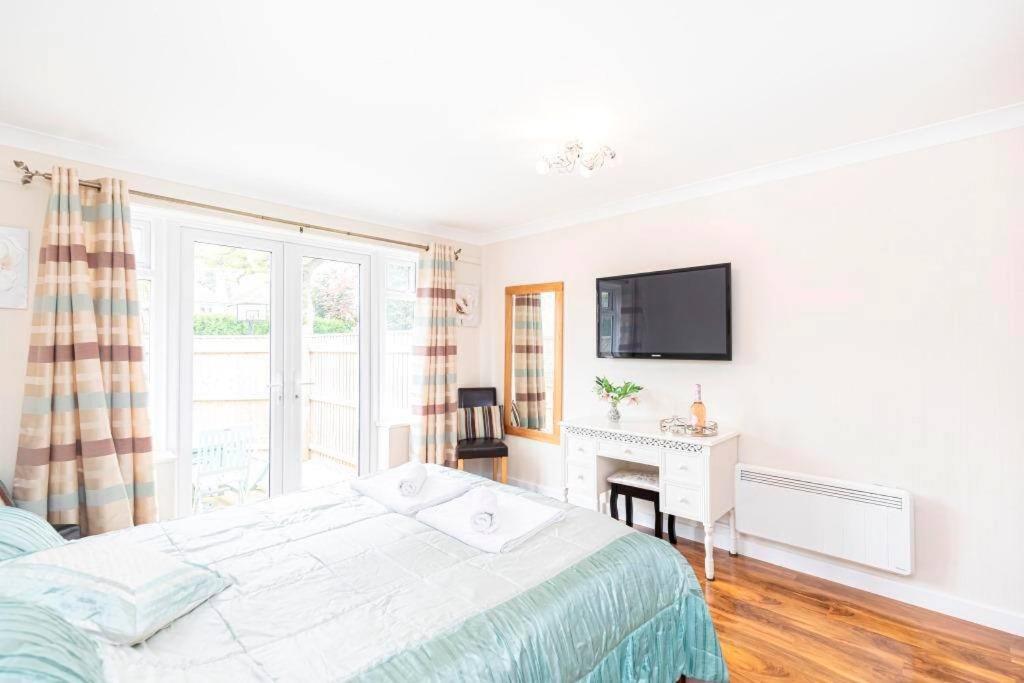 Bournecoast: Lovely Annex With Patio Nr Beach-5286 Bournemouth Exteriör bild