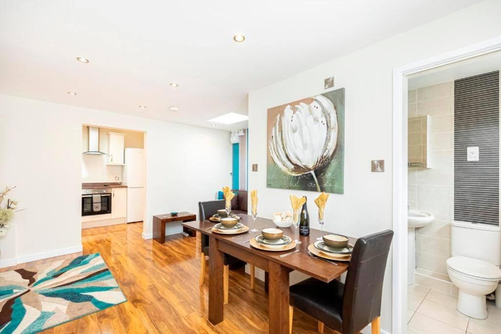 Bournecoast: Lovely Annex With Patio Nr Beach-5286 Bournemouth Exteriör bild